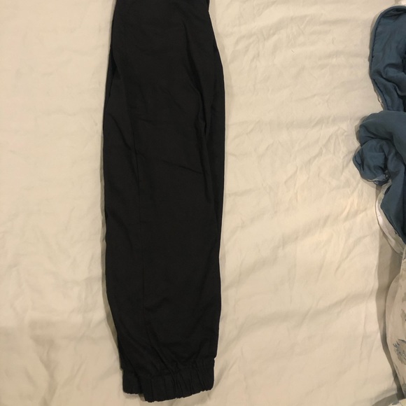 High waisted Pants - Picture 2 of 2